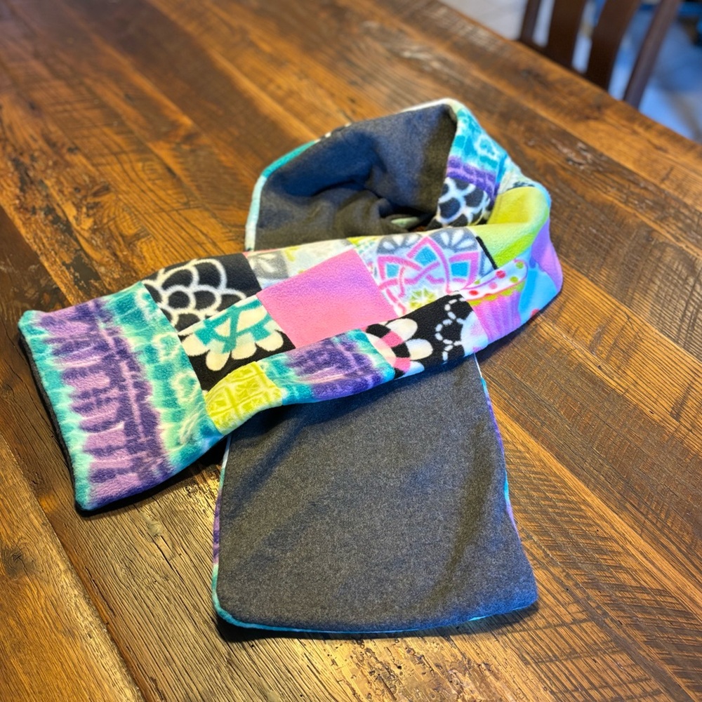HANDMADE 60” Long Polar Fleece Patchwork Scarf, never worn - Picture 10 of 10